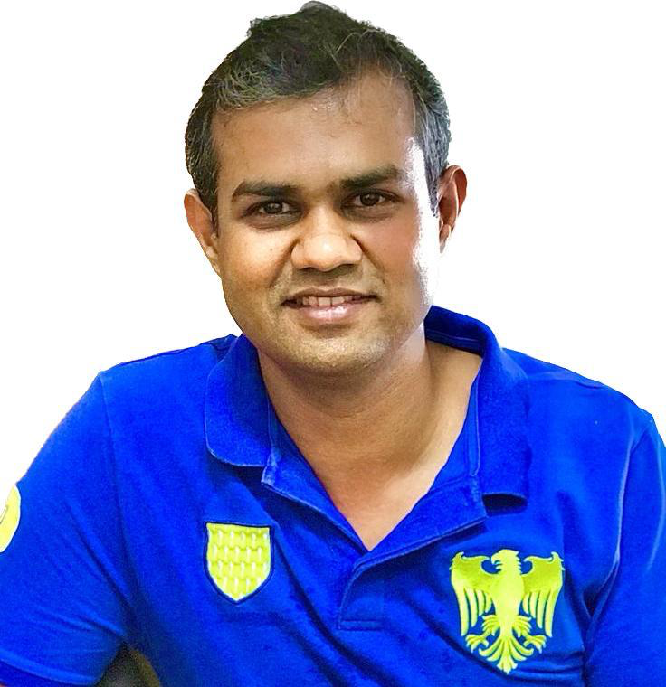Dr. Hitesh Savla, Dental Surgeon and Implantologist